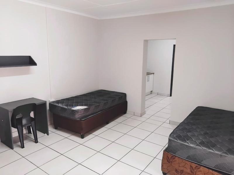 To Let 1 Bedroom Property for Rent in Die Bult North West